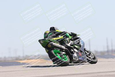 media/Oct-04-2025-CVMA (Sat) [[408bcdd6e4]]/Race 7- Formula 40 MW and LW/